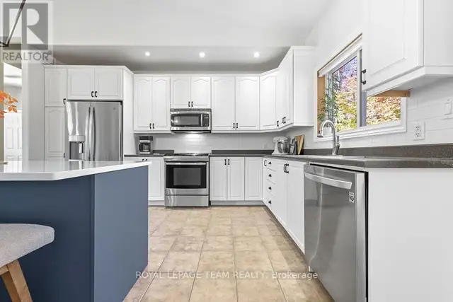 698 BARRYVALE ROAD Greater Madawaska, Ontario in Houses for Sale in Renfrew - Image 19