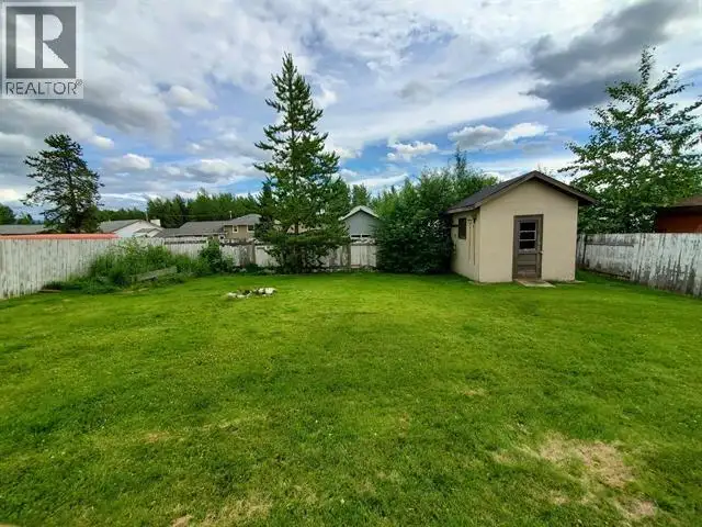 27 MANSON CRESCENT Mackenzie, British Columbia in Houses for Sale in Smithers - Image 3