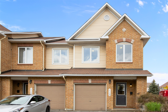 Timberline Townhomes - Townhouse (3 bedroom) available at 8 Timb in Long Term Rentals in Ottawa - Image 2