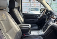 2014 Cadillac Escalade Premium | AWD | Heated & Cooled Seats | Sunroof | Backup Camera | 191,596 KM... (image 9)