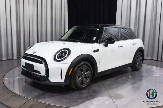 2024 MINI 5 Door Cooper Cooper FWD