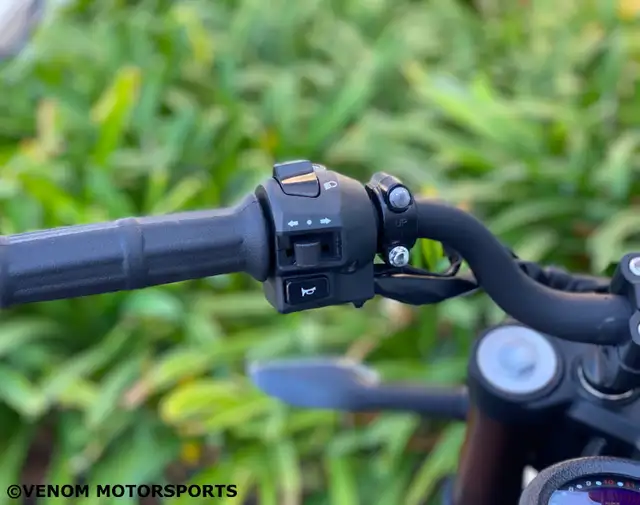 200CC MOTORCYCLE | STREET LEGAL | CAFE RACER CHOPPER | LIFAN KPM in Street, Cruisers & Choppers in City of Toronto - Image 10