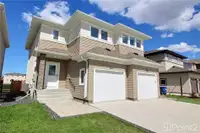 Homes for Sale in Starlite Village, Winnipeg, Manitoba $449,900