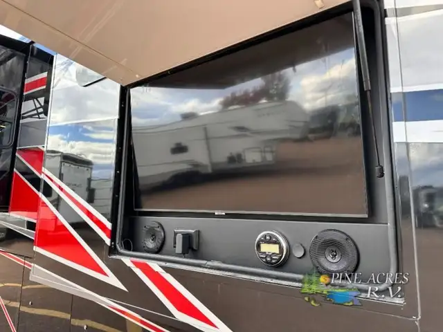 2022 Entegra Coach Aspire 44W 450 h.p. Diesel 11 K Miles in RVs & Motorhomes in Moncton - Image 5