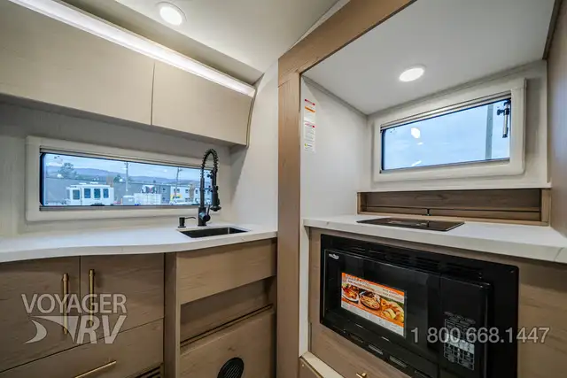 2026 Grand Design Serenova 150HL in Travel Trailers & Campers in Kelowna - Image 8