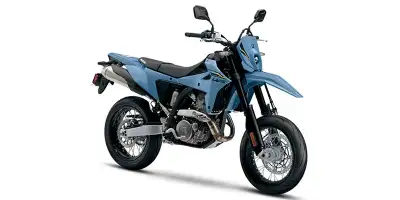 Engine Type: Single-Cylinder Displacement: 24.3 cu. in. (398 cc) Bore and Stroke: Bore: 3.54 in. (90...