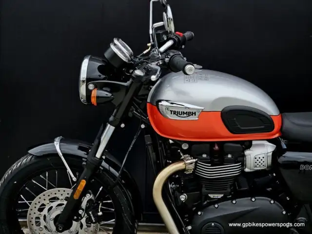 2025 Triumph Bonneville T100 in Street, Cruisers & Choppers in Oshawa / Durham Region - Image 19