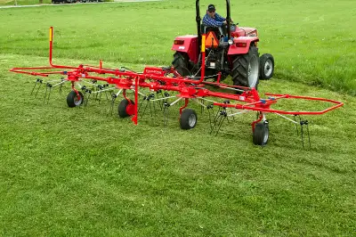 Farm King Tedders are designed to evenly spread and mix forage to help with baling and processing. T...