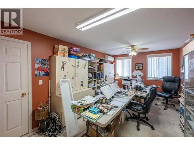 3935 Lakeside Road Penticton, British Columbia in Houses for Sale in Penticton - Image 26