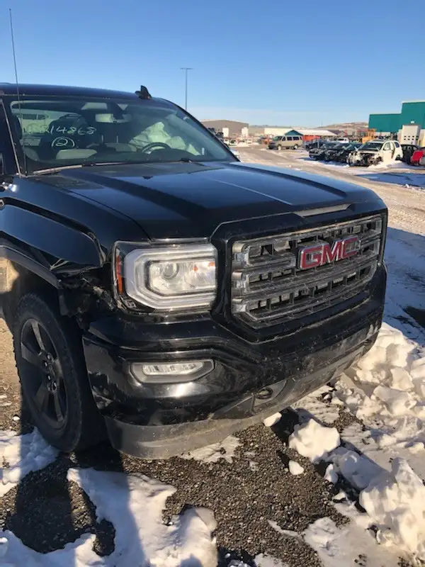 2014 2015 2016 2017 2018 2019 GMC SIERRA 1500 FOR PARTS BLACK in Auto Body Parts in London - Image 3