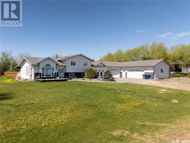 209 1st STREET W Pierceland, Saskatchewan in Houses for Sale in Meadow Lake - Image 32