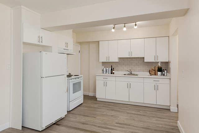Townhomes with In Suite Laundry - Killarney Gardens - Townhome f in Long Term Rentals in Edmonton - Image 3