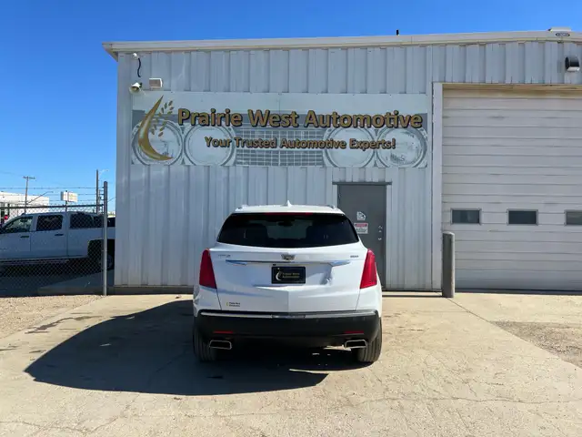 2017 Cadillac XT5 Luxury |Reverse Camera | Command Start605486121642240005