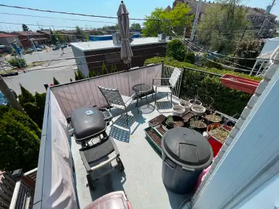 5 1/2 For Rent / A Louer - Lasalle WITH PARKING $1900