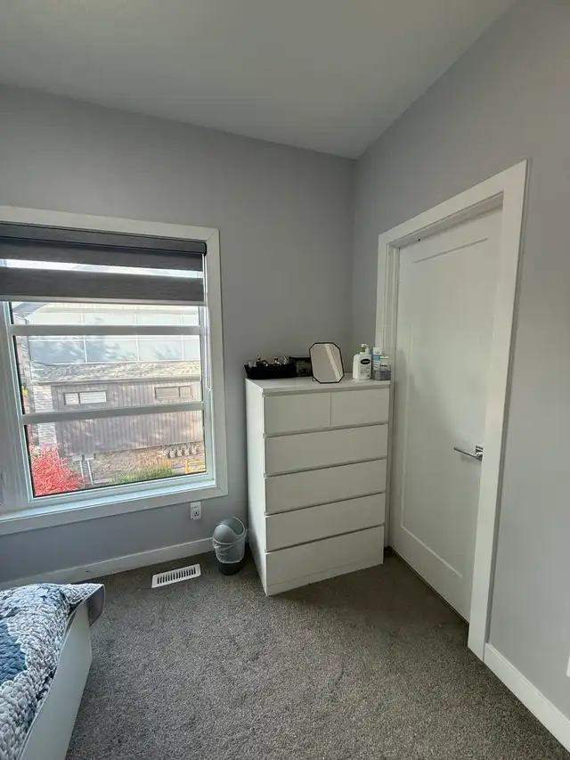 Beautiful & Spacious 3-Bed, 2.5-Bath Townhouse for Rent in Long Term Rentals in Edmonton - Image 16