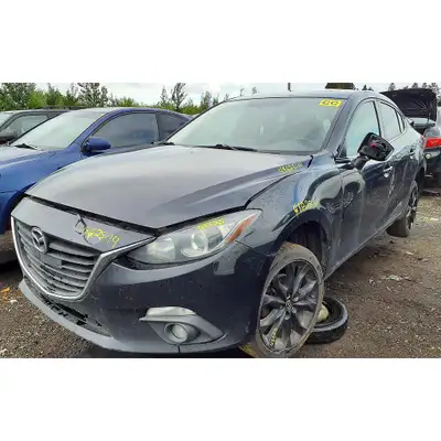Retirez vos propres pièces de voiture d'occasion et économisez gros sur les réparations de voiture....