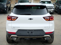 2026 Chevrolet Trailblazer ACTIV AWD Adventure-Ready. Distinctively Styled. Surprisingly Capable. In... (image 2)