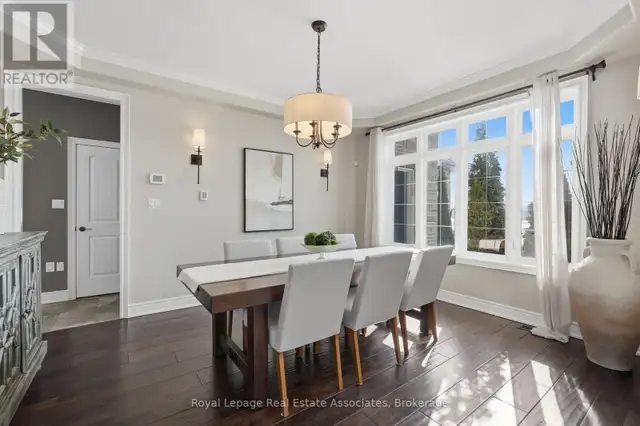 100 CHESSWOOD TRAIL Hamilton, Ontario in Houses for Sale in Oakville / Halton Region - Image 11
