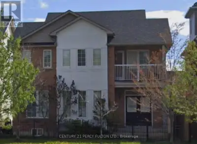38 MILROY LANE Markham (Cornell), Ontario