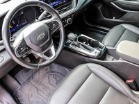 Experience the versatile 2024 Chevrolet Trax FWD 4dr ACTIV, now available in a sophisticated white f... (image 8)