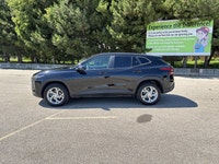 // ACCIDENT FREE!! // This 2024 Chevrolet Trax LS FWD is a smart choice for drivers who want modern... (image 9)