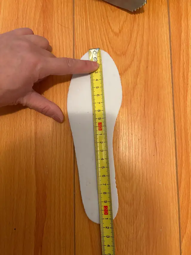 Girl skate size 3 in Skates & Blades in City of Toronto - Image 4