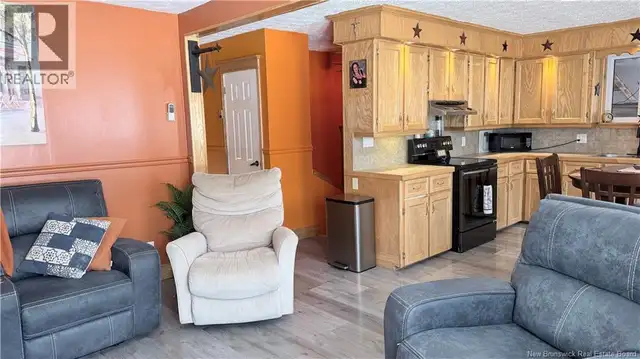 3 Rue Theriault Rivière-Verte, New Brunswick in Houses for Sale in Edmundston - Image 8