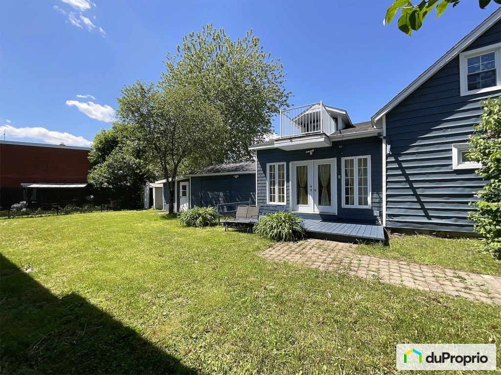 $359,000 - 1 1/2 Storey for sale in Farnham — photo 2