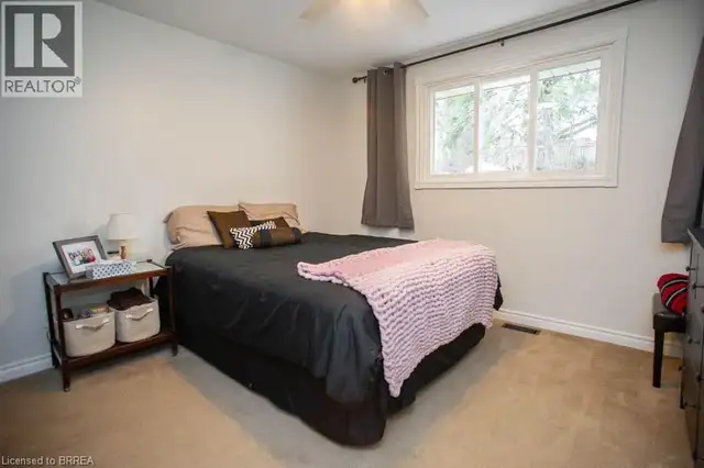 102 CENTURY HILL Drive Kitchener, Ontario in Houses for Sale in Kitchener / Waterloo - Image 15