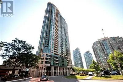 Bright Corner Unit With Spectacular View, Open Balcony With Access From Kitchen & Living Room. Lamin...