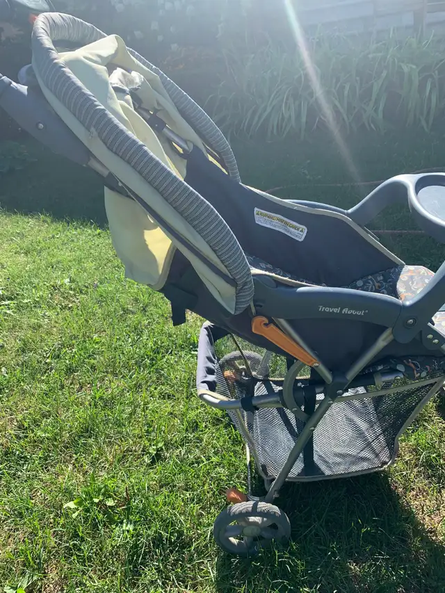 Travel About Safari Umbrella Stroller Small Lightweight Compact in Strollers, Carriers & Car Seats in City of Toronto - Image 10