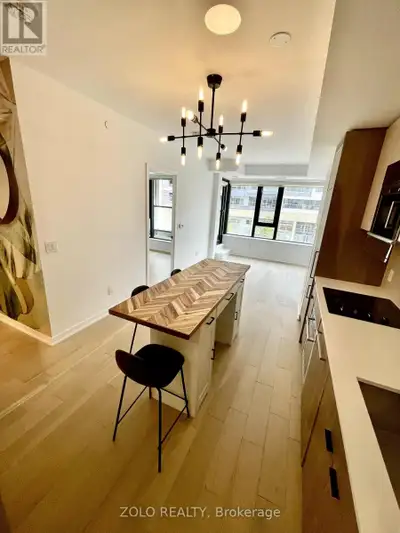 316 - 840 ST CLAIR AVENUE W Toronto (Oakwood Village), Ontario