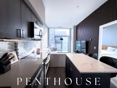 1 bedroom plus DEN Penthouse for rent. 1 Bath, and Parking included! Rogers high speed internet incl...