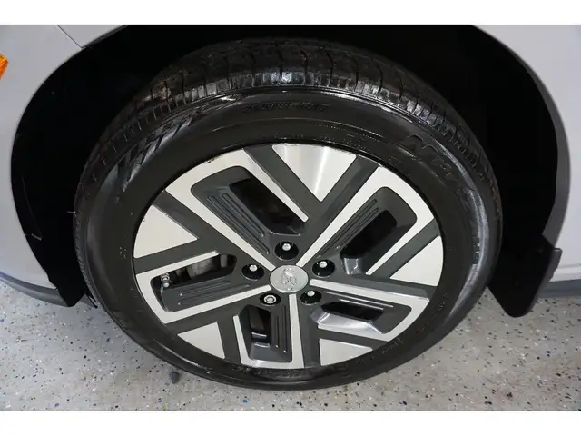 2022 Hyundai Kona Electric EV ELECTRIC / PREFERRED SIÈGES CARPLA in Cars & Trucks in Lévis - Image 40