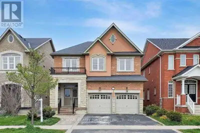 24 MAPLE VALLEY ROAD Vaughan (Patterson), Ontario