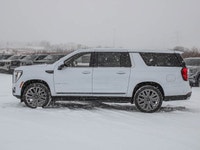 Welcome to Sherwood Buick GMC! This GMC Yukon XL boasts a Gas V8 6.2L/ engine powering this Automati... (image 4)