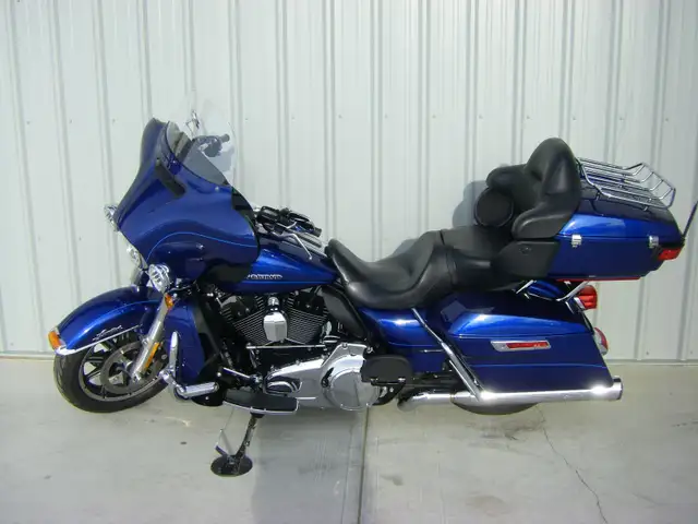 2015 Harley-Davidson Ultra Limited Low Biweekly $149 OAC  in Street, Cruisers & Choppers in Edmonton - Image 5