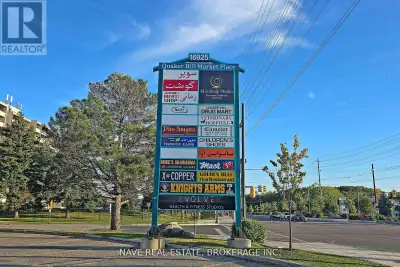 Outstanding commercial space in a vibrant plaza located near Yonge Street and William Roe Blvd. Well...