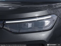 Experience effortless driving in the brand-new 2025 Volkswagen Tiguan Trendline, boasting a mere 5 k... (image 6)