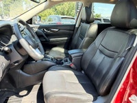 Double L Motors Ltd. For Sale 2020 Nissan Rogue SL AWD – One Owner, Fully Loaded Luxury, All-Weather... (image 9)