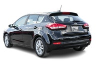 Kia Forte5 EX * Groupe Électrique * Climatisation * Bluetooth * Regulateur de Vitesse * Camera de Re... (image 8)