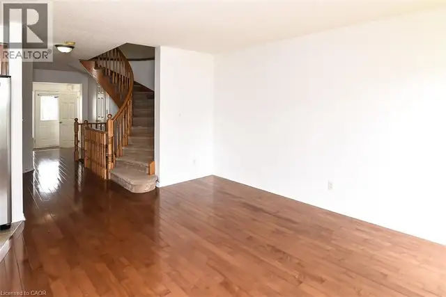 37 CORNERSTONE Drive 10th Line Shore, Ontario in Long Term Rentals in Hamilton - Image 8