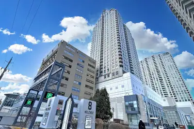 Location! Location! Location! Welcome to The Pinnacle, a prestigious condo with 24 hours concierge i...
