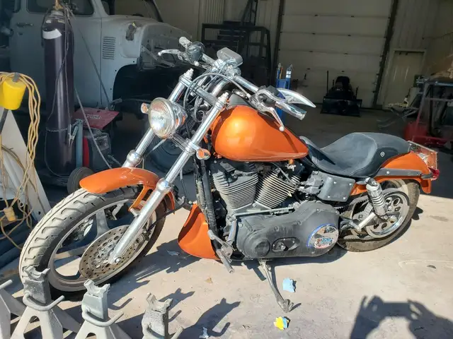 2002 Harley Davidson Dyna Super Glide in Street, Cruisers & Choppers in Regina - Image 4