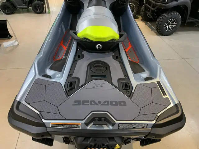 2026 Sea-Doo RXT-X 325 NEW 10.25" COLOUR TOUCHSCREEN in Personal Watercraft in Guelph - Image 9