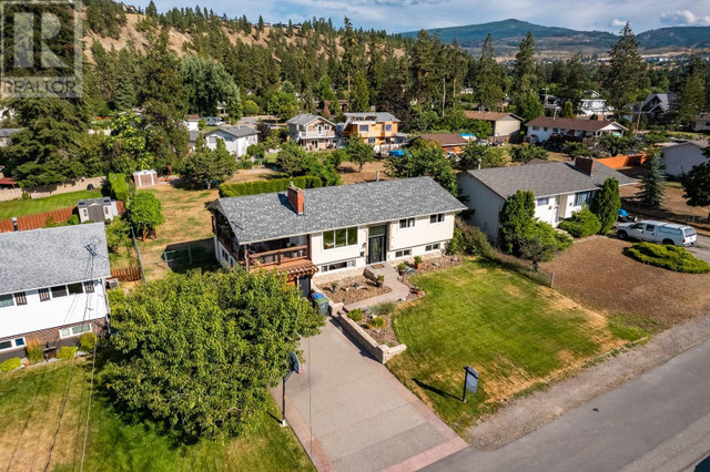 4479 Wasilow Road Kelowna, British Columbia in Houses for Sale in Kelowna