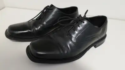 New Nunnbush  Men's Black Leather Shoes- Size 10, View more