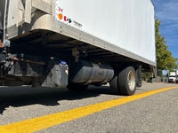 2018 HINO TRUCK 195;Medium Duty Trucks - VAN-REEFER Penske Location 632 BELGRAVE WAY DELTA BC V3M 5R... (image 4)