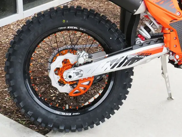 2026 KTM 300 XC-W Hardenduro in Dirt Bikes & Motocross in Cambridge - Image 11