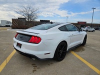 { CERTIFIED PRE-OWNED } THIS VEHICLE COMES FULLY CERTIFIED WITH A SAFETY CERTIFICATE & SERVICED AT N... (image 6)